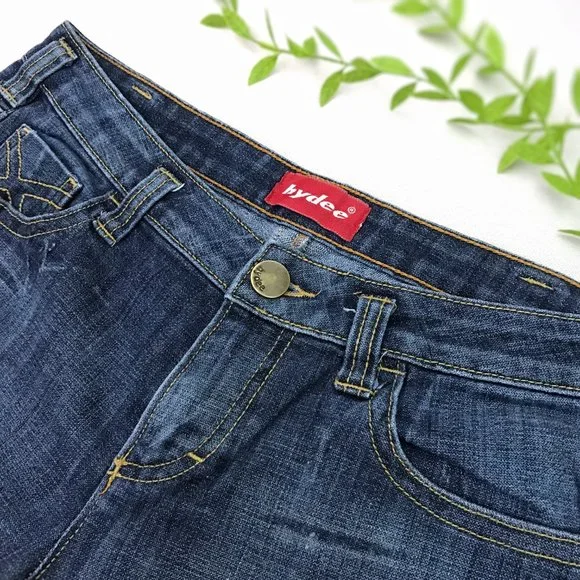 Fresh Peice Original ( HYDEE ) Straight fit mid wash jeans Fixed Price - Picture 2 of 5